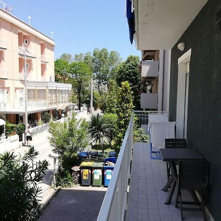 Appartamento Fabbri A Rivabella Di Ρίμινι Εξωτερικό φωτογραφία