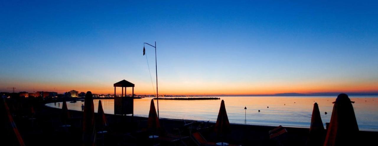 Appartamento Fabbri A Rivabella Di Ρίμινι Εξωτερικό φωτογραφία